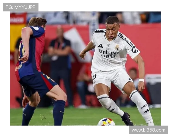 曼联 15 岁新星转发国家德比,助威皇马引热议 曼联 15 岁新星转发国家德比,助威皇马引热议