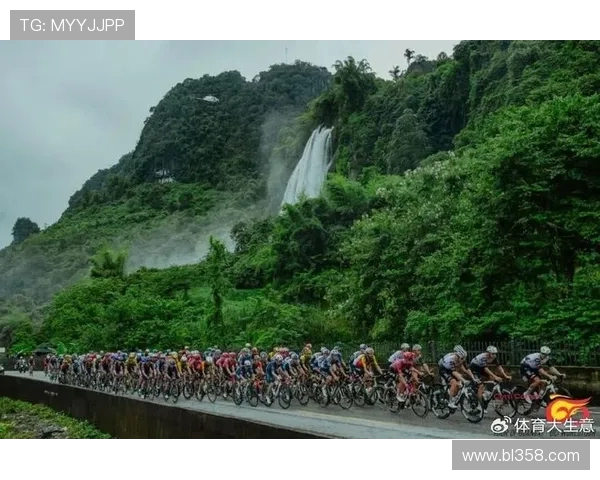 极限・复杂・超越:环广西山水间的三重奏 极限・复杂・超越:环广西山水间的三重奏